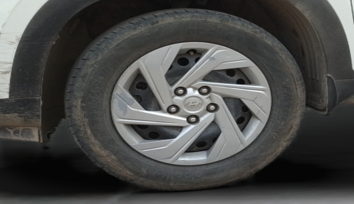 2021 Hyundai Creta E 1.5 PETROL, Petrol, Manual, 83,620 km, Left Front Wheel