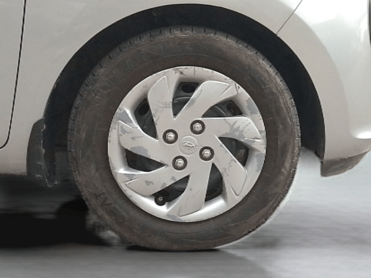 2018 Hyundai NEW SANTRO ASTA MT, Petrol, Manual, 64,705 km, Right Front Wheel