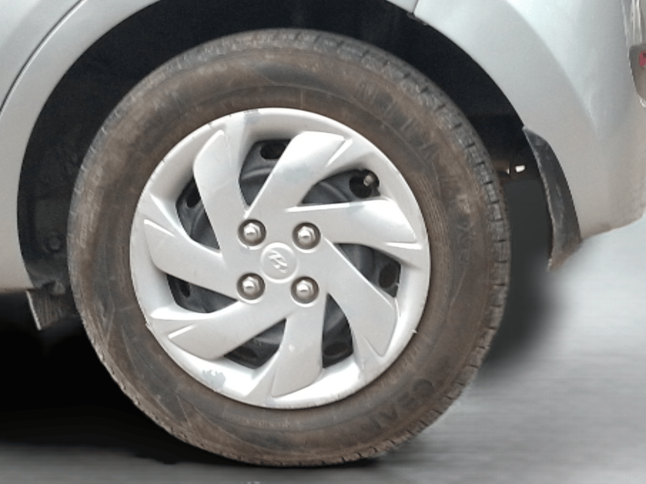 2018 Hyundai NEW SANTRO ASTA MT, Petrol, Manual, 64,705 km, Left Rear Wheel