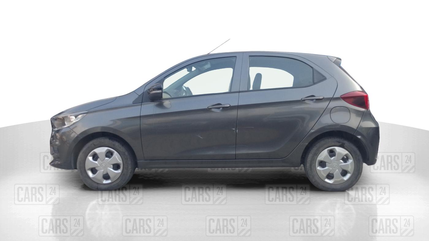 2021 Tata Tiago XT PETROL, Petrol, Manual, 86,559 km, Left Side