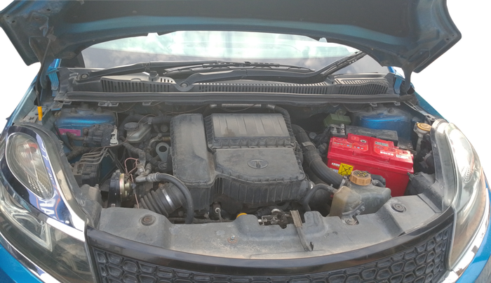 2017 Tata NEXON XZ PLUS DIESEL, Diesel, Manual, 48,870 km, Open Bonnet