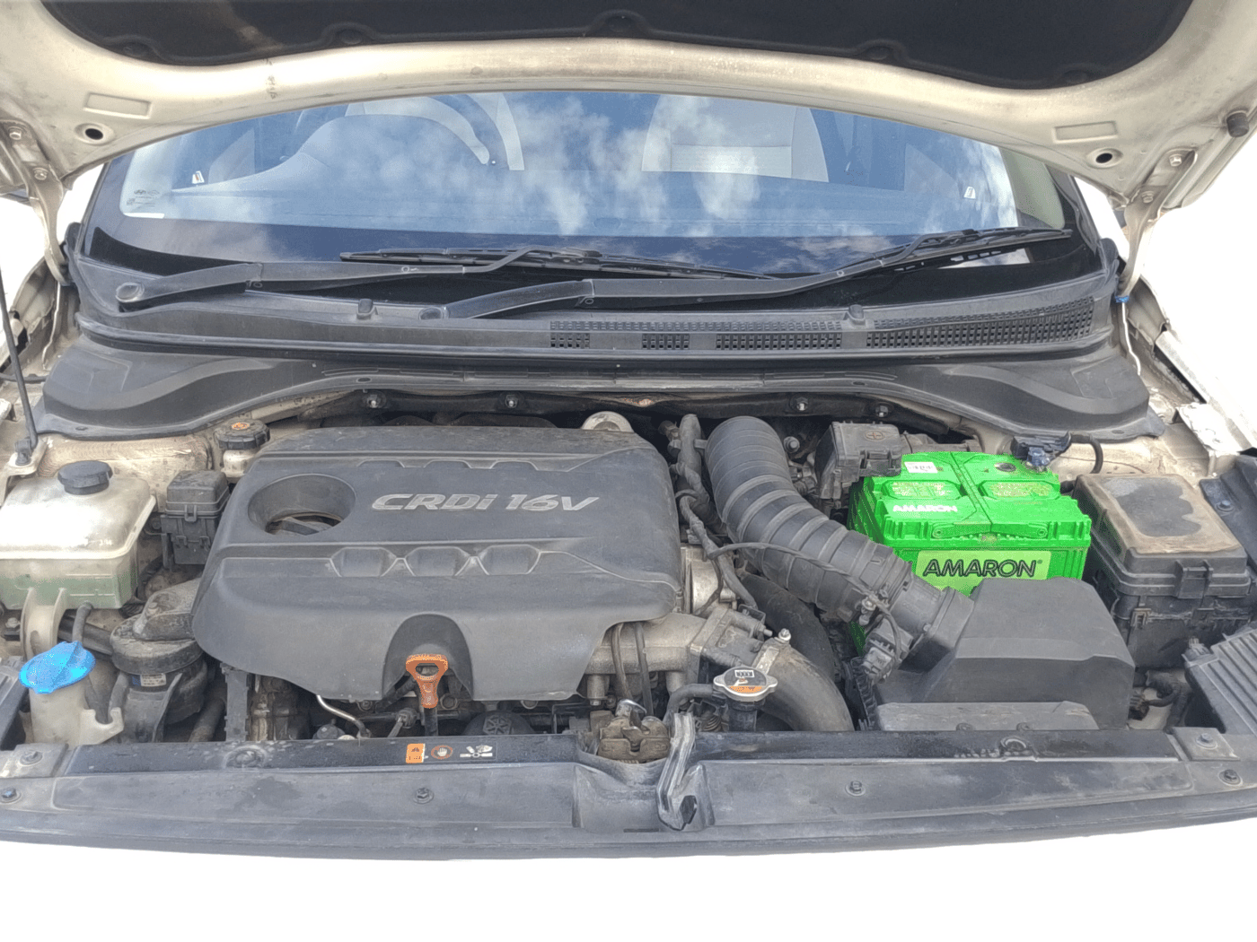 2019 Hyundai Verna 1.6 CRDI SX, Diesel, Manual, 1,08,257 km, Open Bonnet