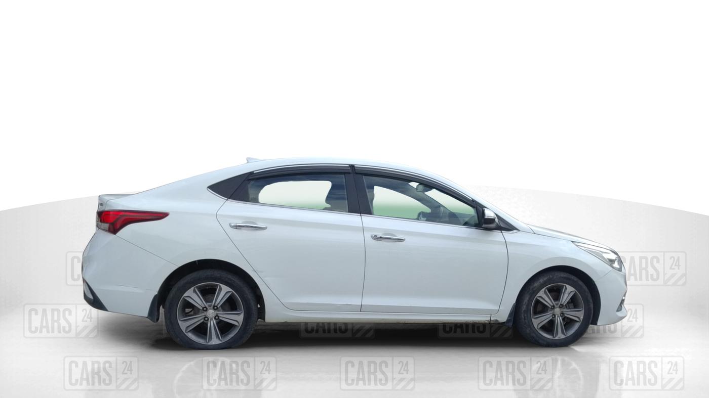 2019 Hyundai Verna 1.6 CRDI SX, Diesel, Manual, 1,08,257 km, Right Side View