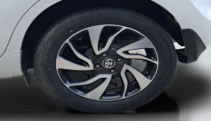 2020 Toyota Glanza V, Petrol, Manual, 50,509 km, Left Rear Wheel