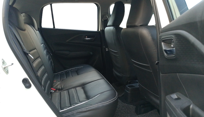 2024 Maruti Swift VXi AMT, Petrol, Automatic, 11,500 km, Right Side Rear Door Cabin
