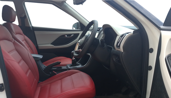 2023 Hyundai Creta SX 1.5 PETROL, Petrol, Manual, 67,393 km, Right Side Front Door Cabin