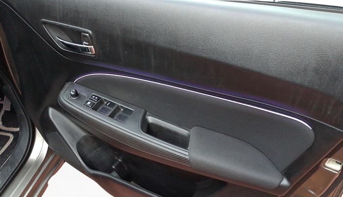 2020 Maruti Swift VXI, Petrol, Manual, 48,237 km, Driver Side Door Panel Controls