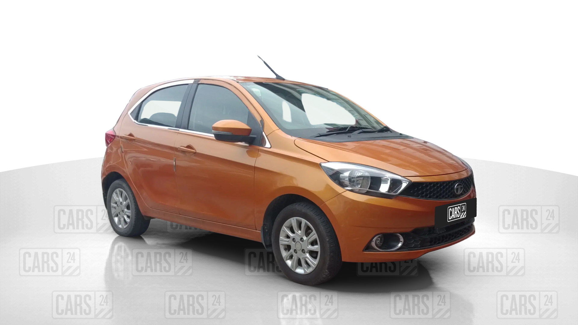 Used 2017 Tata Tiago XZ PETROL | Verified Dealers - Cars24