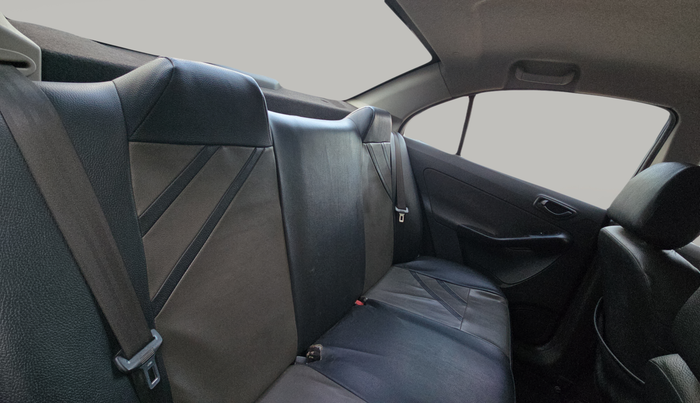 2016 Tata Zest XM PETROL, Petrol, Manual, 80,363 km, Right Side Rear Door Cabin