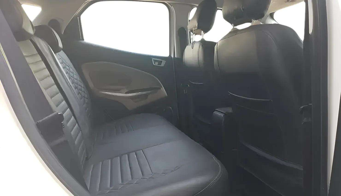 2019 Ford Ecosport TITANIUM + 1.5L PETROL AT, Petrol, Automatic, 32,946 km, Right Side Rear Door Cabin