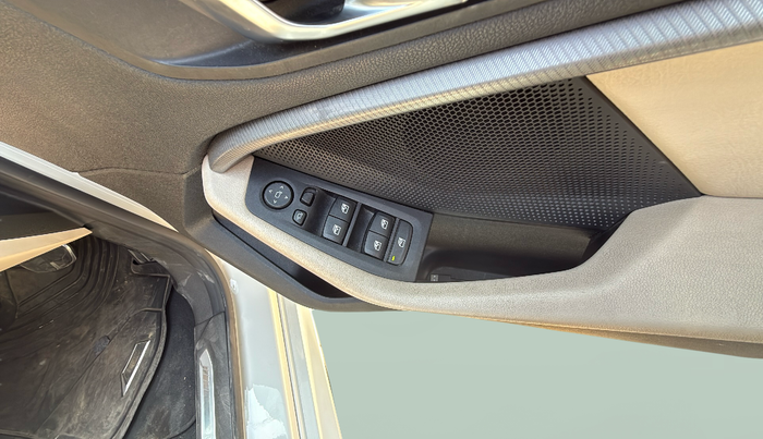 2023 BMW 2 SERIES GRAN COUPE 220I M SPORT PRO, Petrol, Automatic, 18,766 km, Driver Side Door Panel Controls