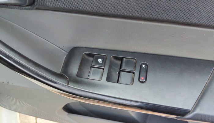 2019 Tata TIGOR XM PETROL, Petrol, Manual, 63,456 km, Driver Side Door Panel Controls