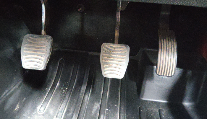 2021 Mahindra Thar LX HT PETROL 4WD MT, Petrol, Manual, 57,583 km, Pedals