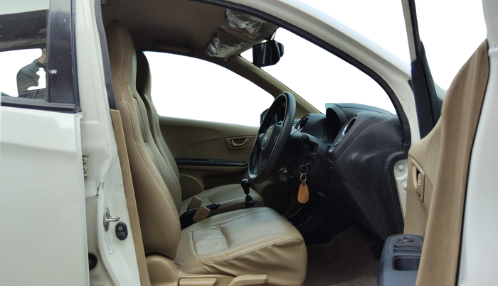 2016 Honda Amaze 1.2L I-VTEC S, Petrol, Manual, 57,735 km, Right Side Front Door Cabin