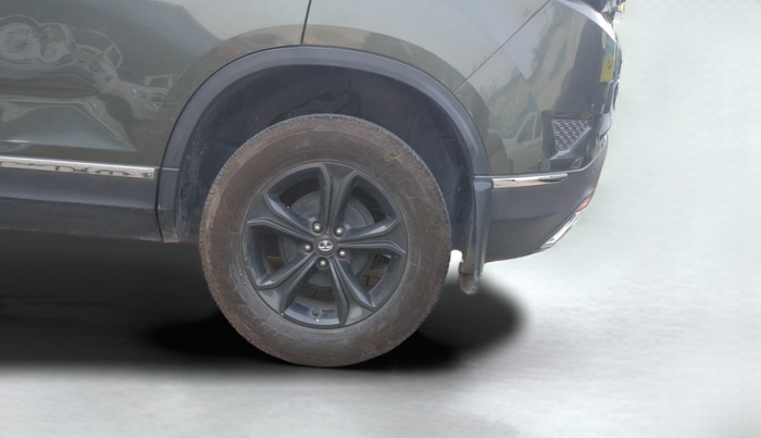 2020 Tata Harrier XT PLUS 2.0L KRYOTEC, Diesel, Manual, 1,14,216 km, Left Rear Wheel