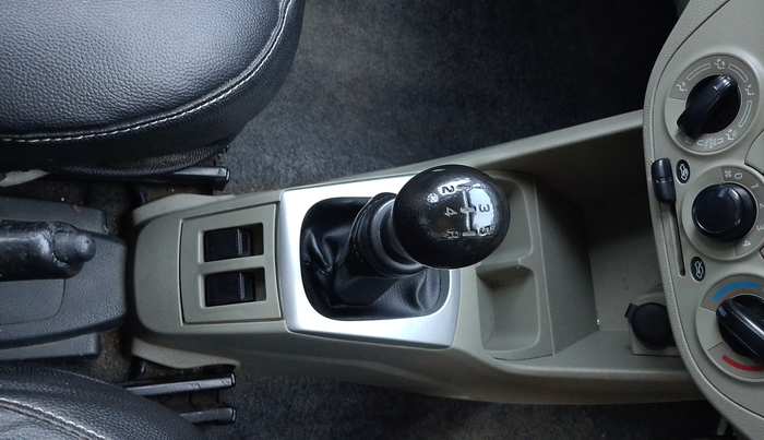 2015 Maruti Alto K10 VXI, Petrol, Manual, 95,123 km, Gear Lever