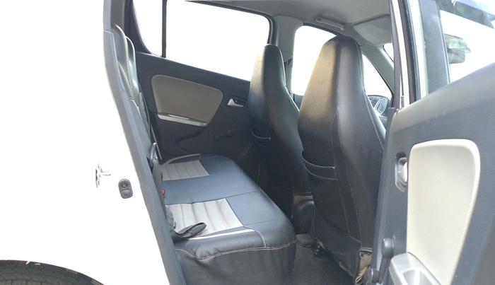 2015 Maruti Alto K10 VXI, Petrol, Manual, 95,123 km, Right Side Rear Door Cabin