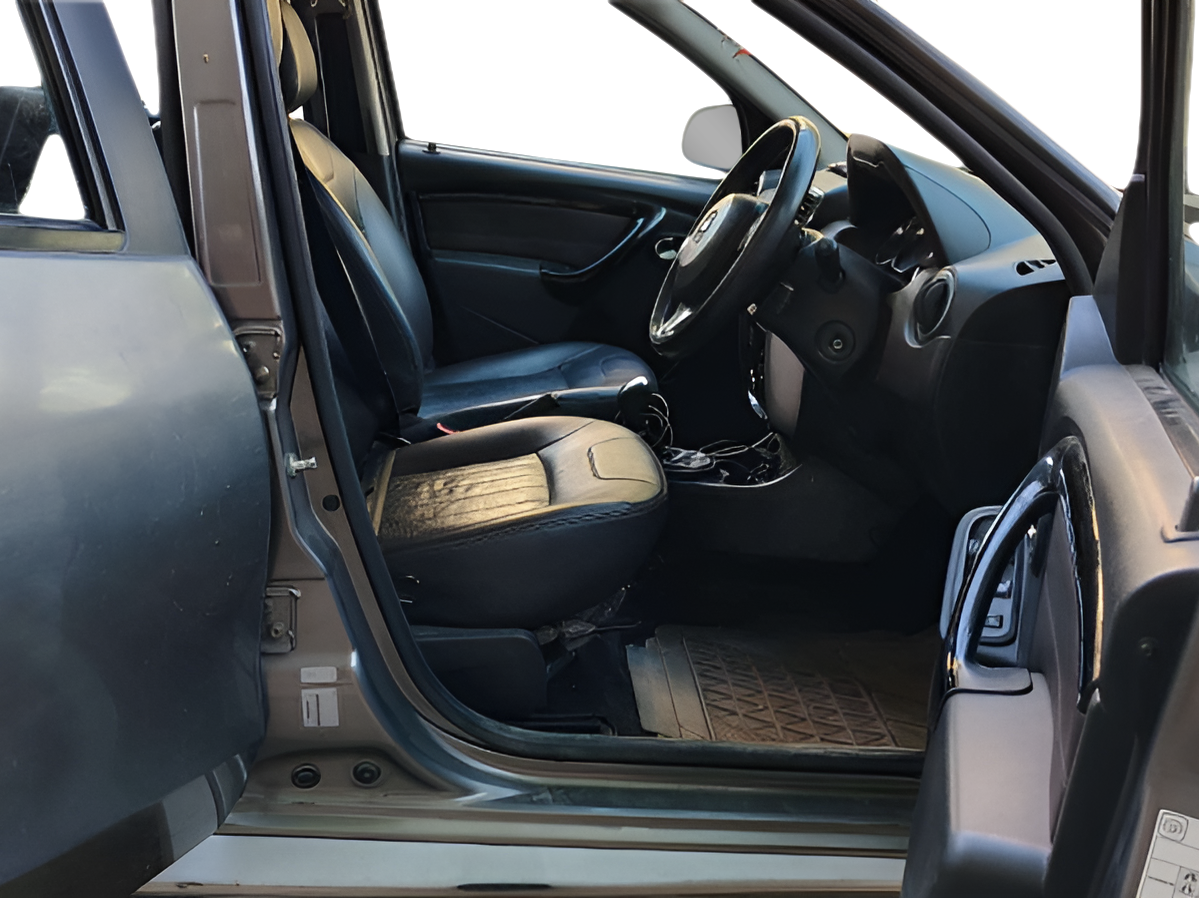 2017 Nissan Terrano XV D PREMIUM AMT, Diesel, Automatic, 75,425 km, Right Side Front Door Cabin