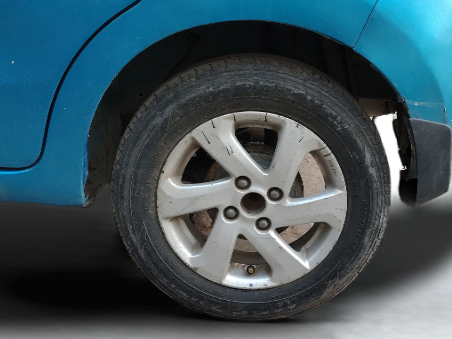 2015 Maruti Celerio ZDI, Diesel, Manual, 64,471 km, Left Rear Wheel