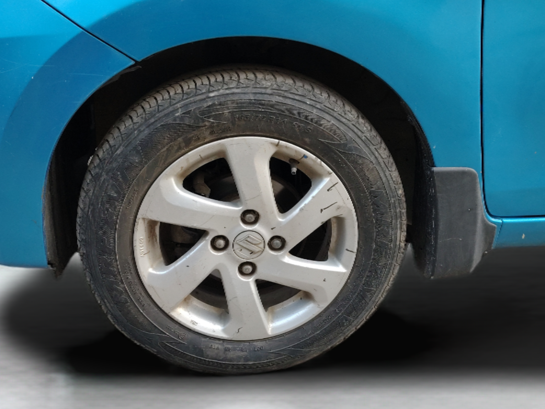 2015 Maruti Celerio ZDI, Diesel, Manual, 64,471 km, Left Front Wheel
