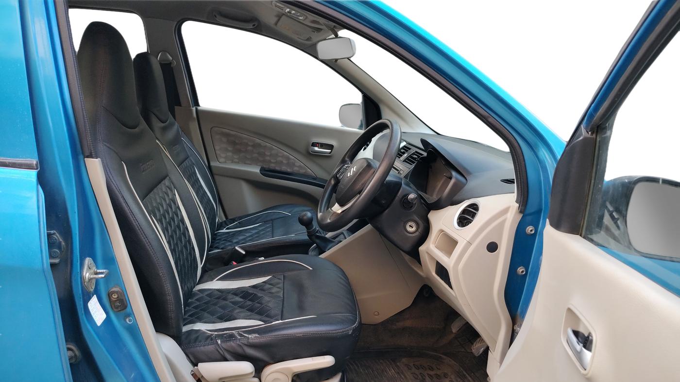 2015 Maruti Celerio ZDI, Diesel, Manual, 64,471 km, Right Side Front Door Cabin