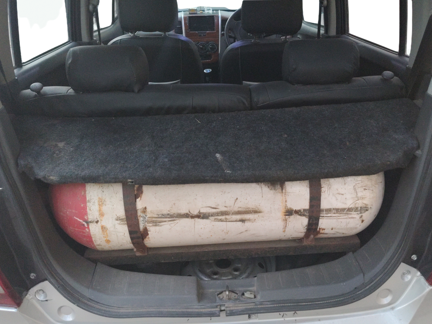 2010 Maruti Wagon R LXI MINOR, Petrol, Manual, 55,299 km, Boot Inside
