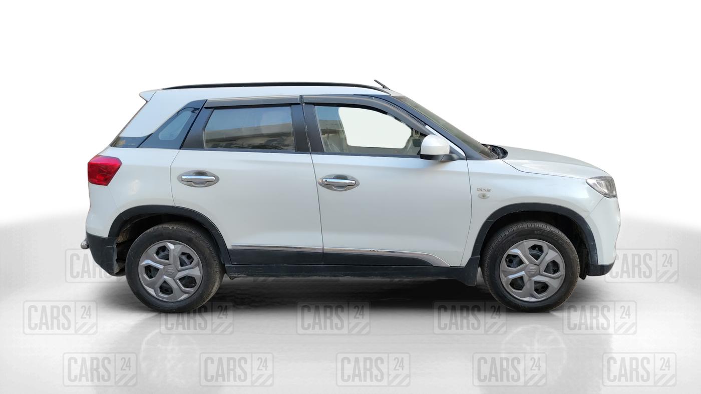 2017 Maruti Vitara Brezza VDI (O), Diesel, Manual, 56,483 km, Right Side View