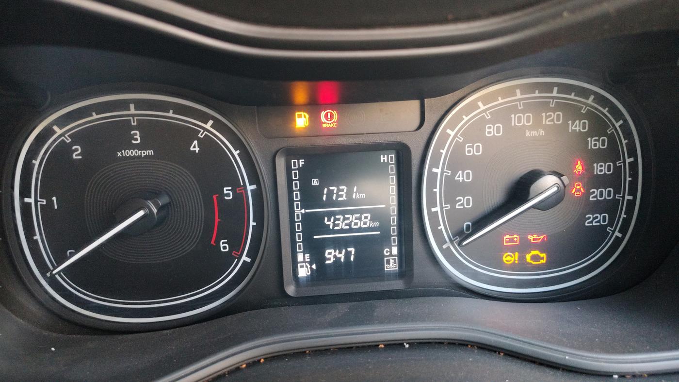 2017 Maruti Vitara Brezza VDI (O), Diesel, Manual, 56,483 km, Odometer Image