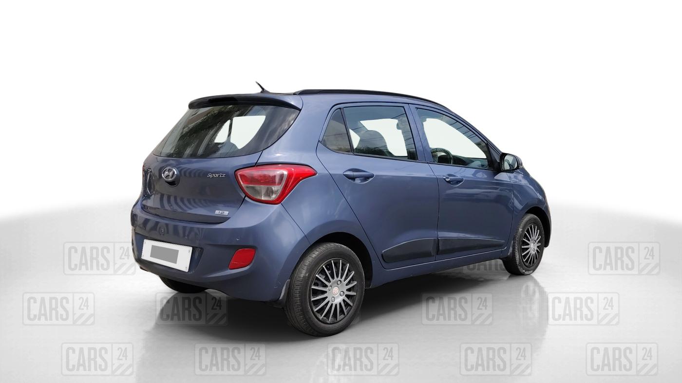 2016 Hyundai Grand i10 SPORTZ 1.2 KAPPA VTVT, Petrol, Manual, 68,006 km, Right Back Diagonal