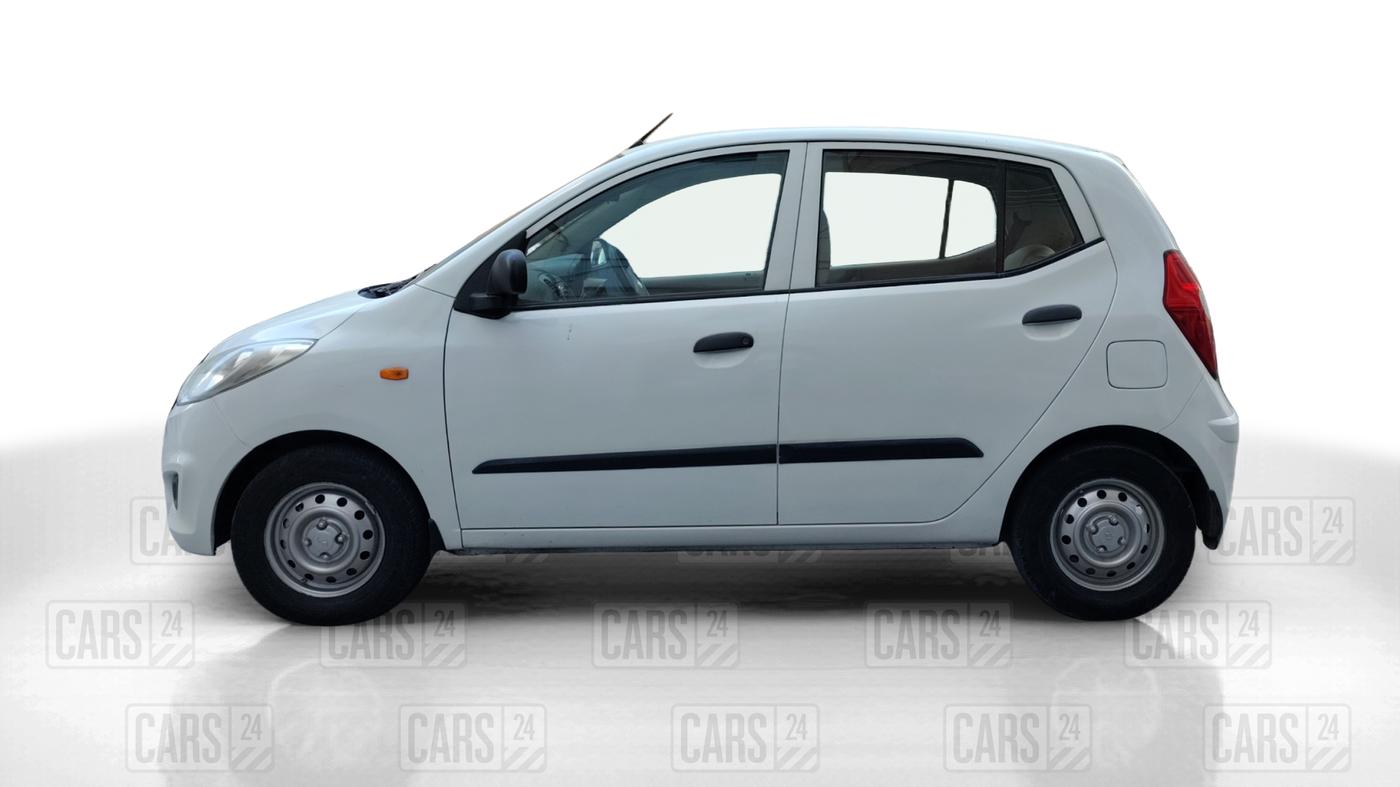 2010 Hyundai i10 ERA 1.1, Petrol, Manual, 42,375 km, Left Side