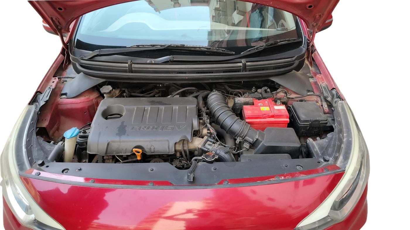 2018 Hyundai Elite i20 SPORTZ 1.4 CRDI, Diesel, Manual, 68,726 km, Open Bonnet