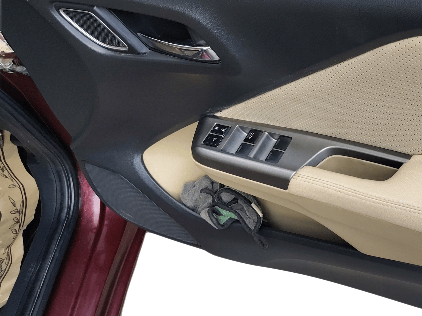2018 Honda City 1.5L I-VTEC VX, Petrol, Manual, 65,310 km, Driver Side Door Panel Controls