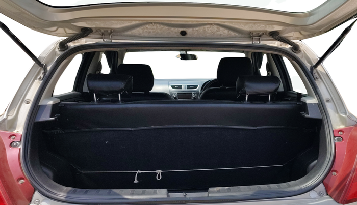2014 Maruti Swift ZDI, Diesel, Manual, 72,048 km, Boot Inside
