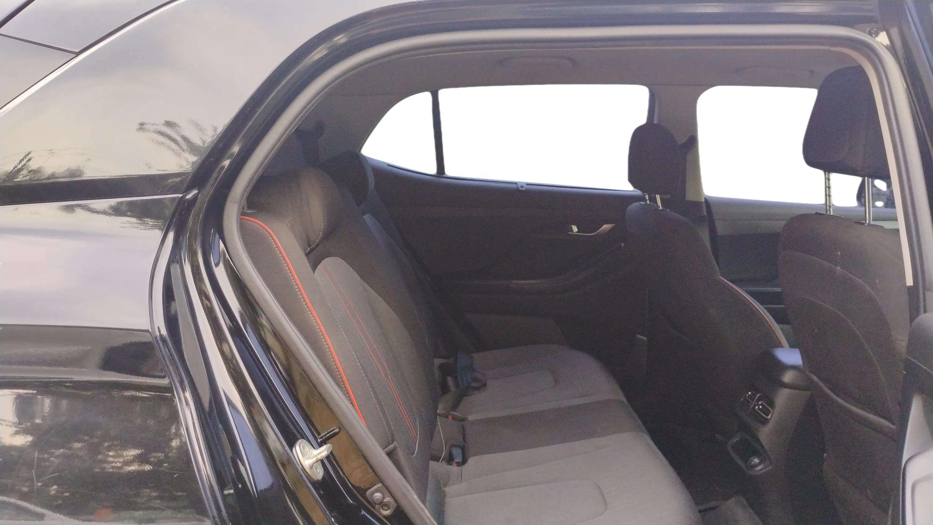 2022 Hyundai Creta S PLUS KNIGHT 1.5 DIESEL, Diesel, Manual, 74,000 km, Right Side Rear Door Cabin