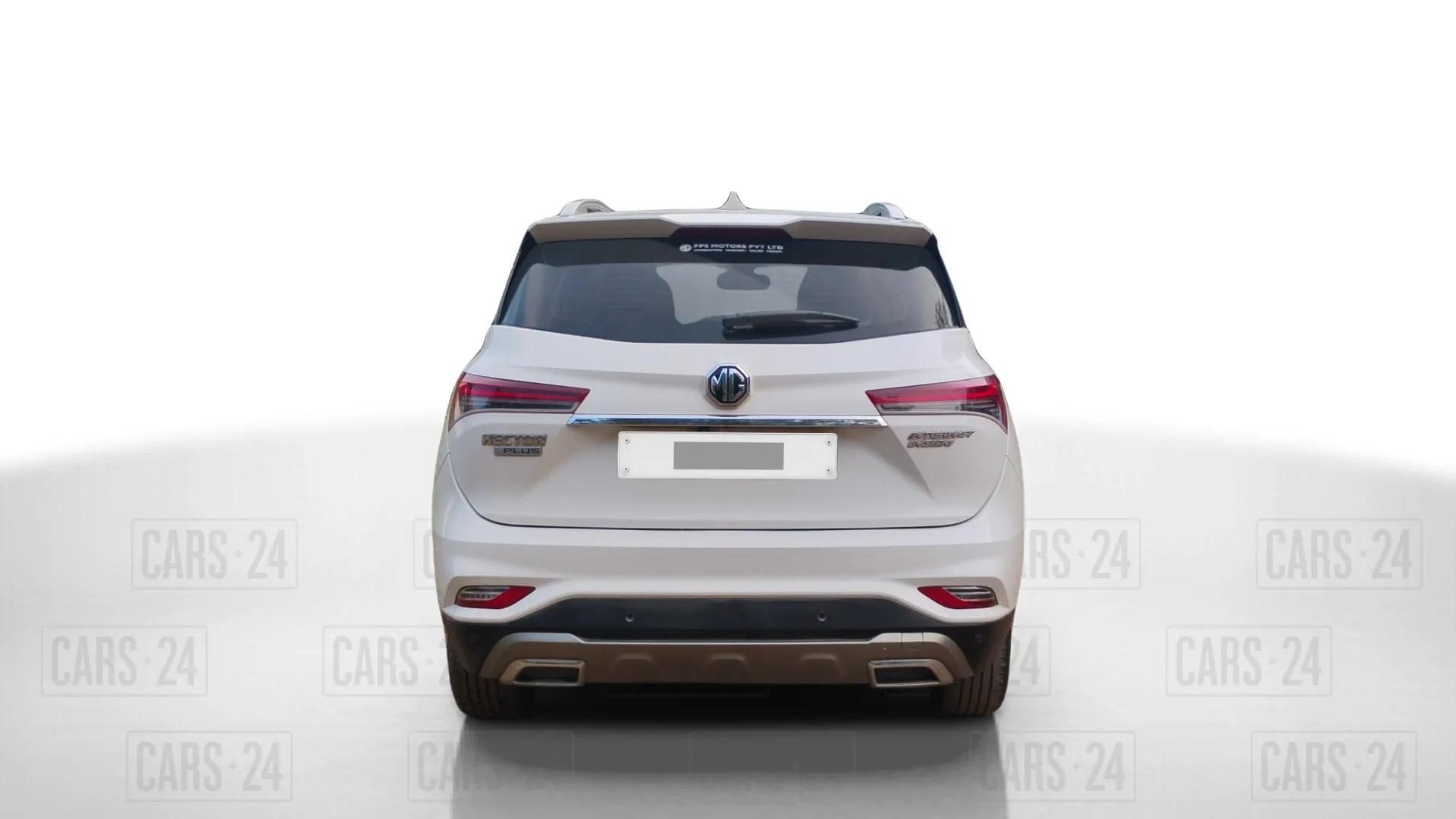 2022 MG HECTOR PLUS SHARP 2.0 DIESEL TURBO MT 6-STR, Diesel, Manual, 35,000 km, Back/Rear
