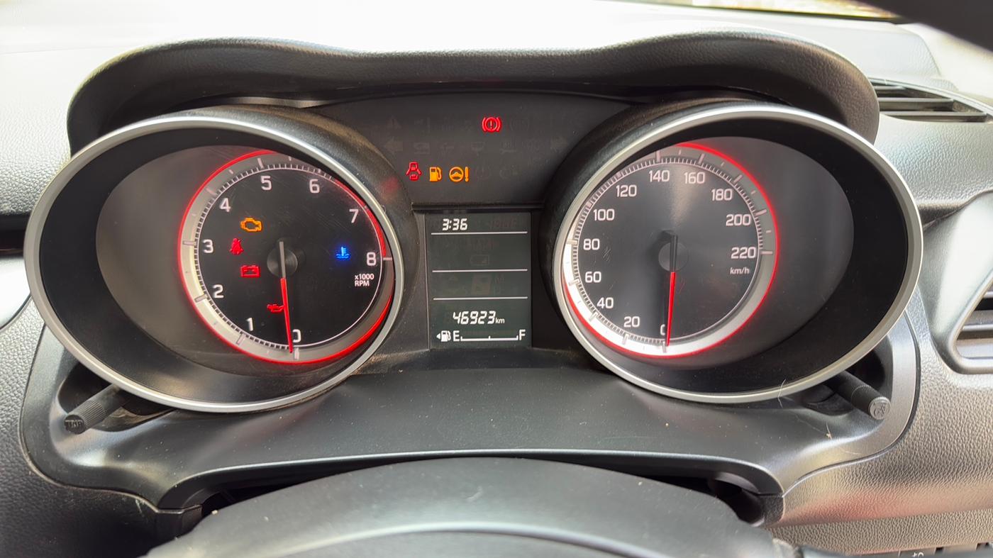 2019 Maruti Swift VXI, Petrol, Manual, 46,923 km, Odometer Image