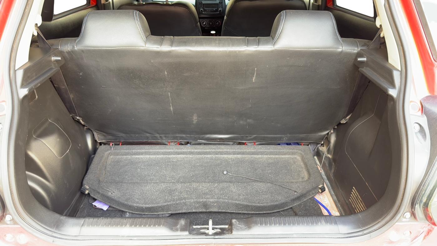 2019 Maruti Swift VXI, Petrol, Manual, 46,923 km, Boot Inside