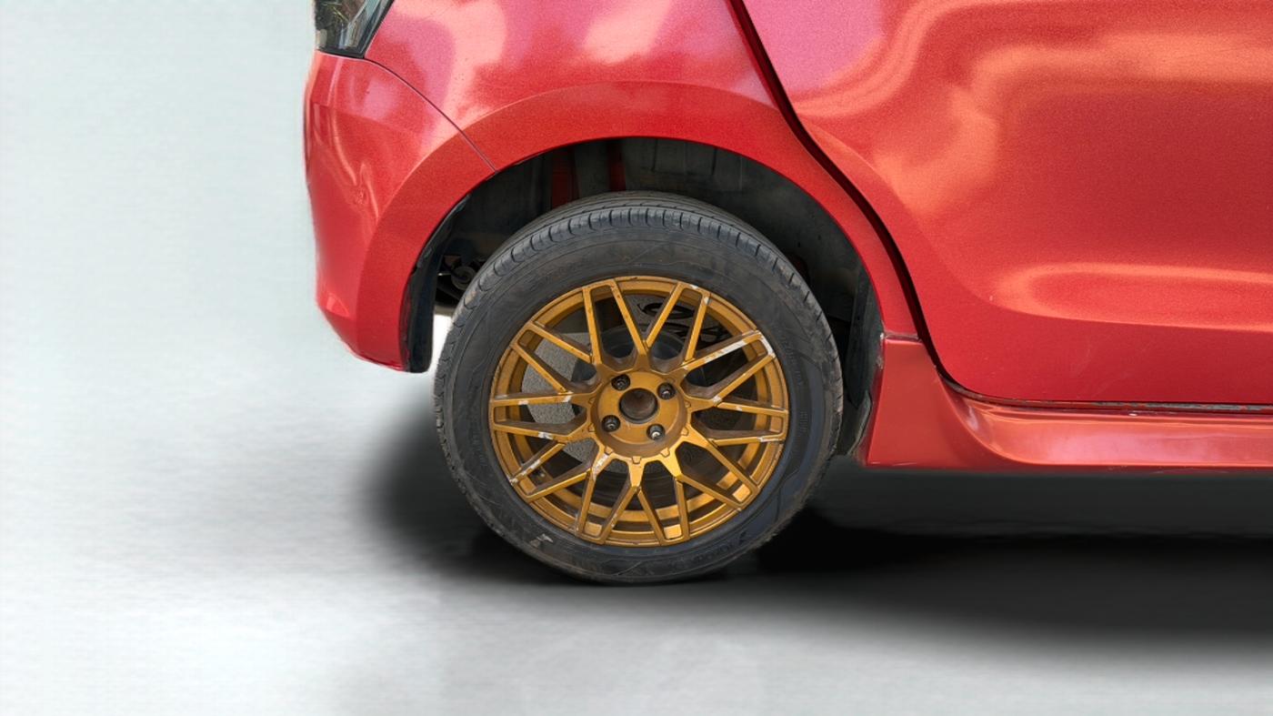 2019 Maruti Swift VXI, Petrol, Manual, 46,923 km, Right Rear Wheel