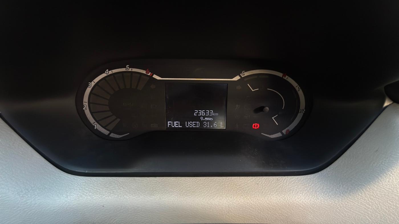 2021 Nissan MAGNITE XE, Petrol, Manual, 23,000 km, Odometer Image