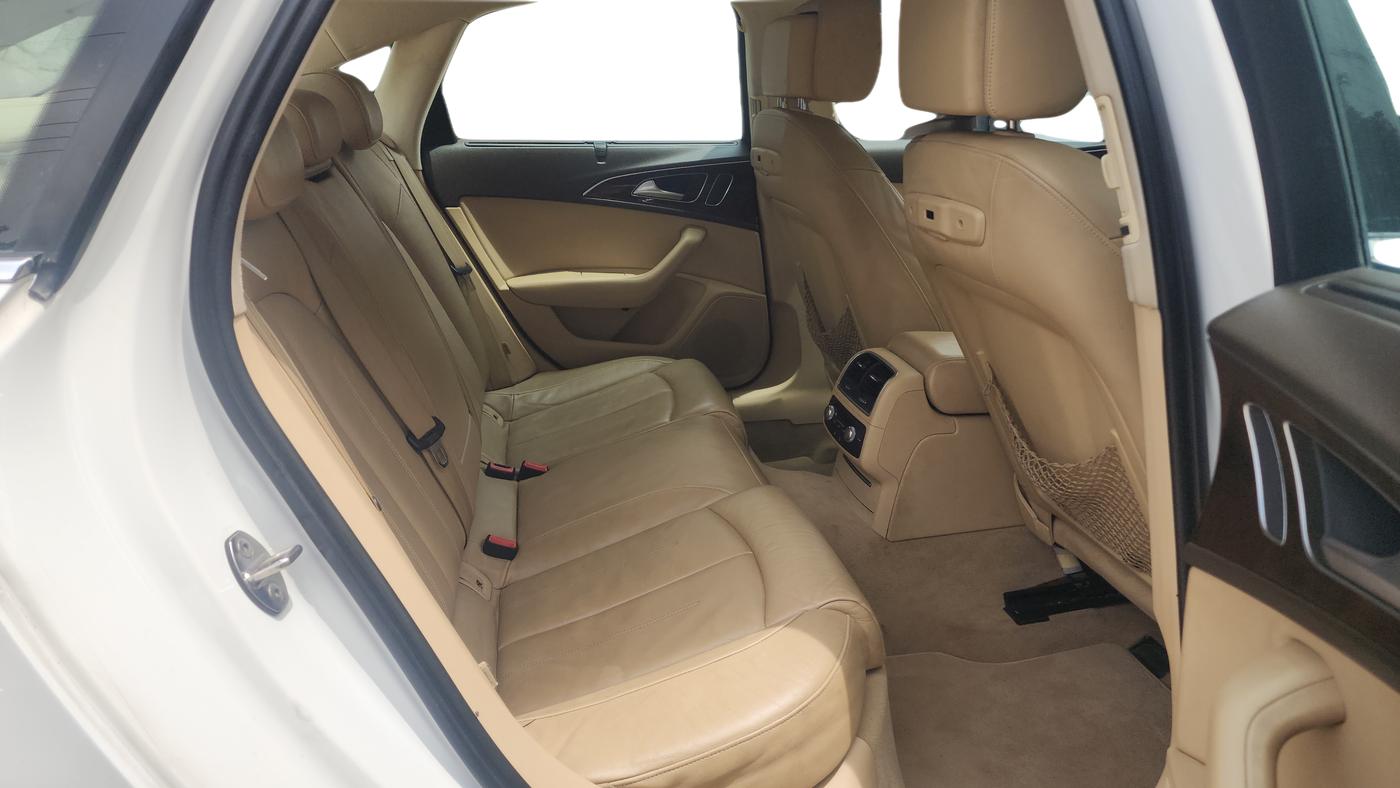 2012 Audi A6 2.0 TDI PREMIUM, Diesel, Automatic, 88,000 km, Right Side Rear Door Cabin