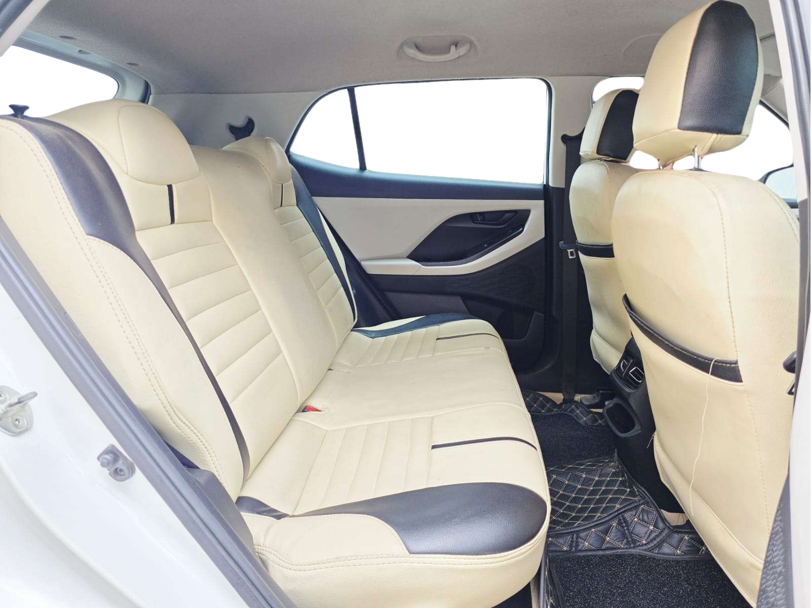 2020 Hyundai Creta EX 1.5 DIESEL, Diesel, Manual, 98,845 km, Right Side Rear Door Cabin