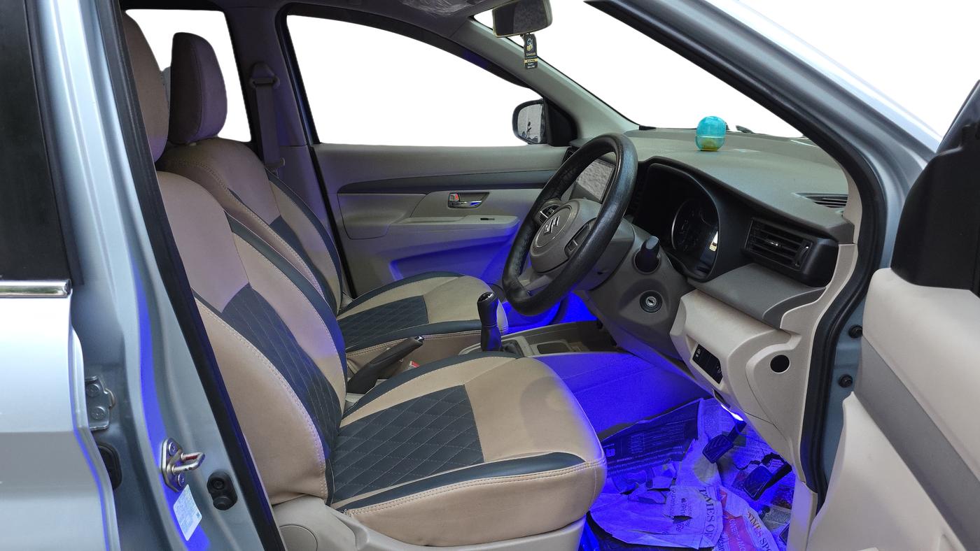 2022 Maruti Ertiga VXI SHVS, Petrol, Manual, 21,521 km, Right Side Front Door Cabin