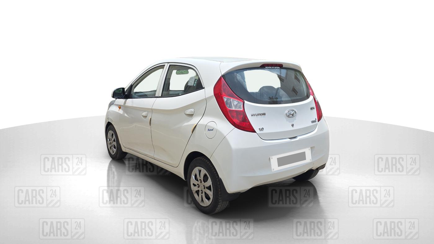 2014 Hyundai Eon 1.0 MAGNA +, Petrol, Manual, 68,826 km, Left Back Diagonal