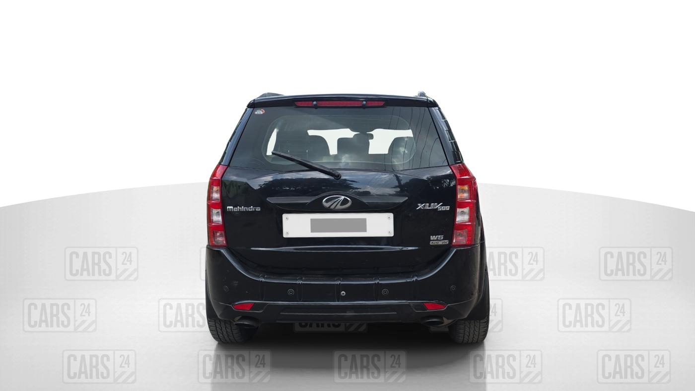2017 Mahindra XUV500 W6 AT, Diesel, Automatic, 1,27,561 km, Back/Rear