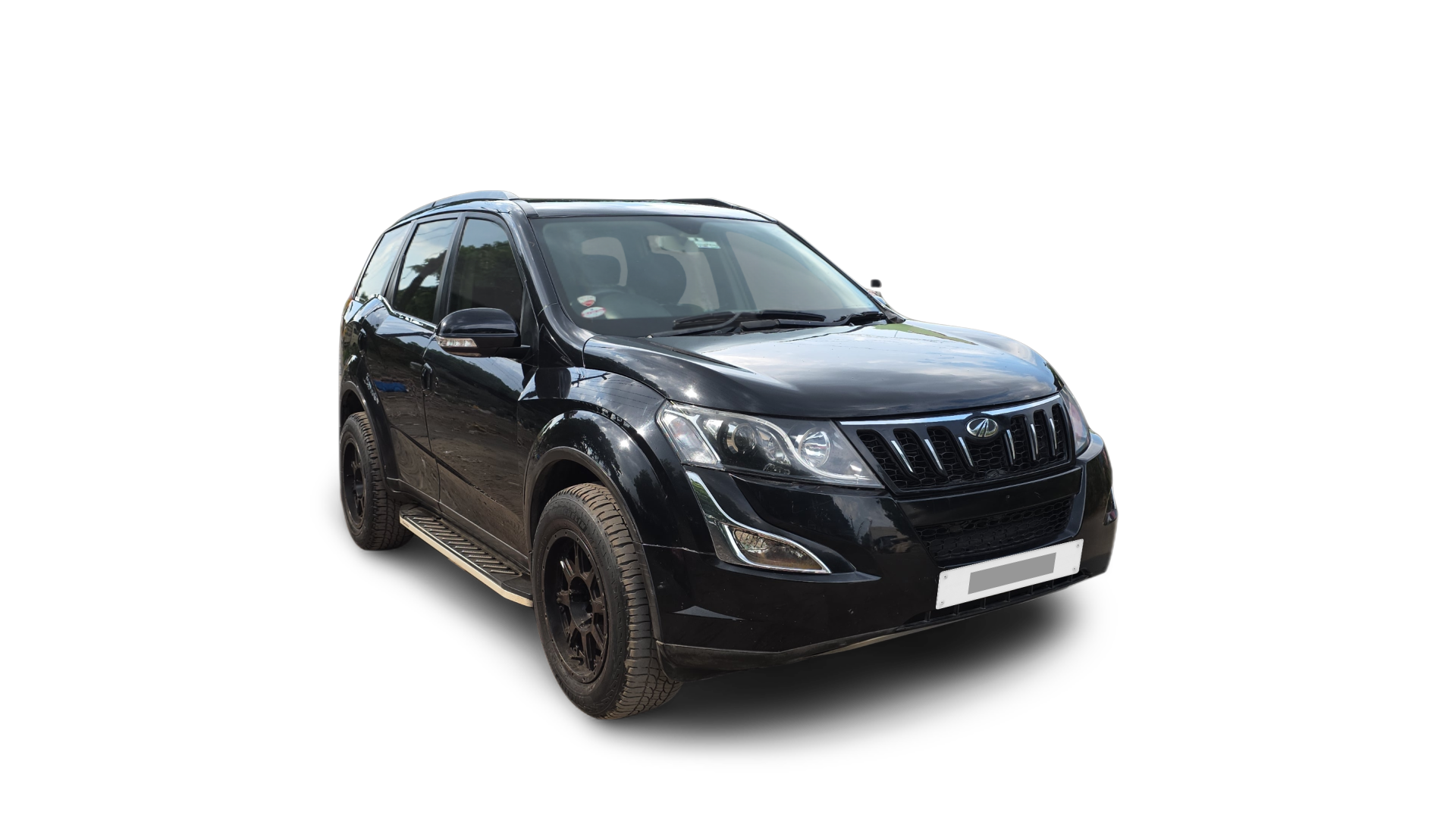 Mahindra XUV500-img