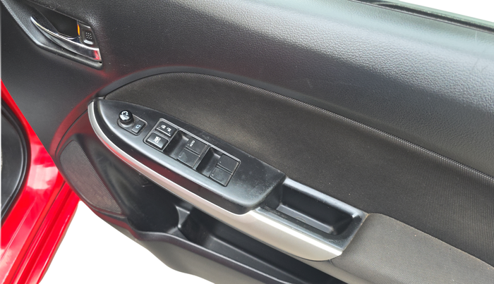 2018 Maruti Baleno DELTA CVT PETROL 1.2, Petrol, Automatic, 96,004 km, Driver Side Door Panel Controls