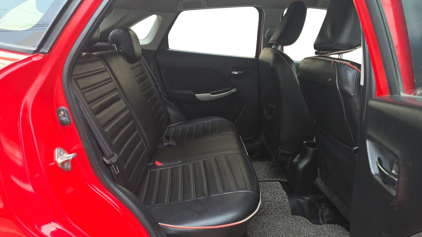2018 Maruti Baleno DELTA CVT PETROL 1.2, Petrol, Automatic, 96,004 km, Right Side Rear Door Cabin