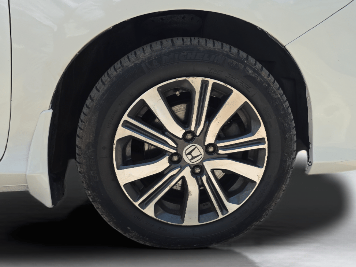2016 Honda City 1.5L I-DTEC VX (O) MT, Diesel, Manual, 90,989 km, Right Front Wheel