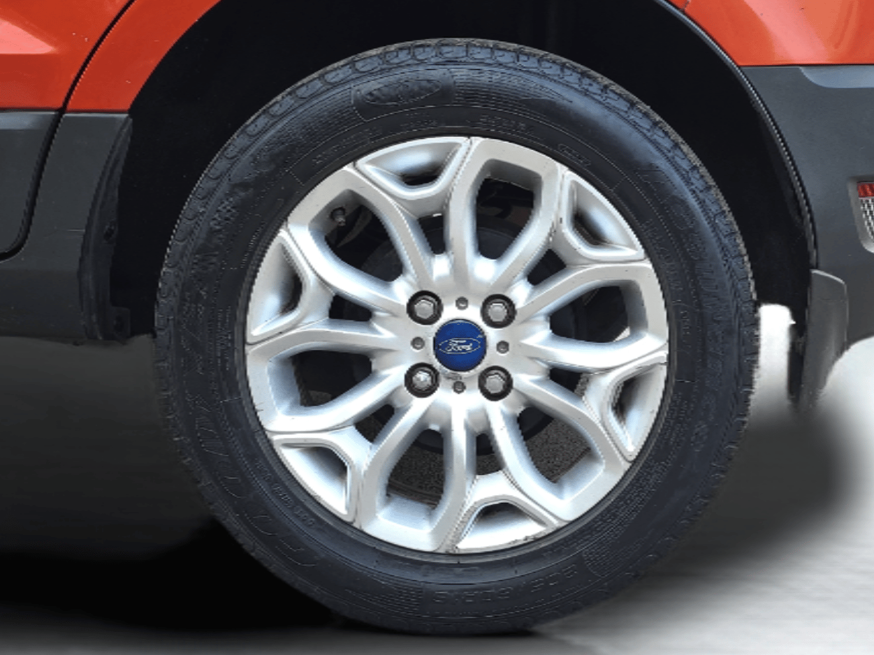 2014 Ford Ecosport TITANIUM 1.5L DIESEL, Diesel, Manual, 1,29,399 km, Left Rear Wheel