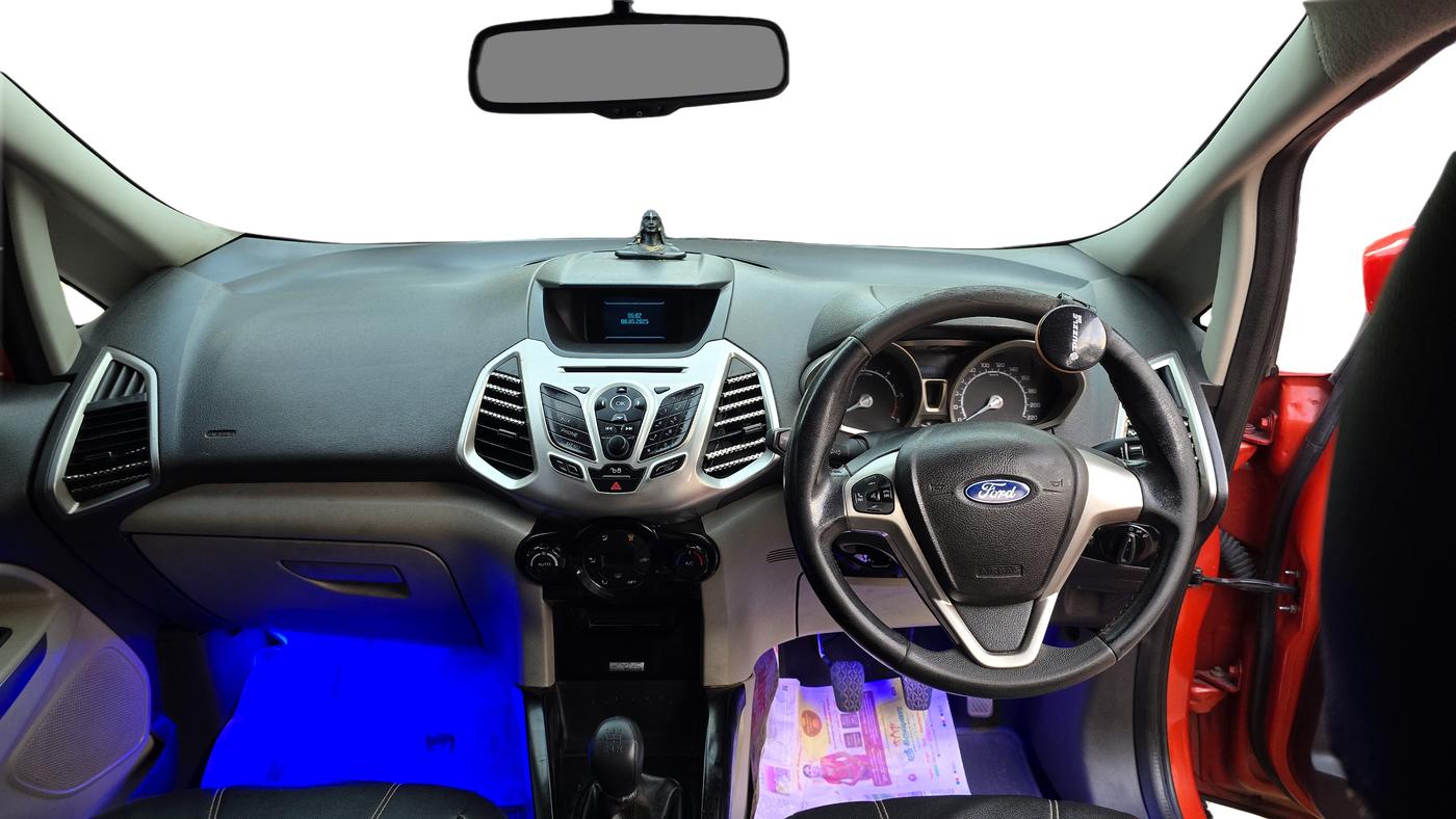 2014 Ford Ecosport TITANIUM 1.5L DIESEL, Diesel, Manual, 1,29,399 km, Dashboard